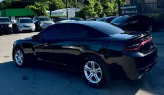 2017 Dodge Charger SE