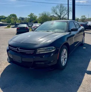 2017 Dodge Charger SE