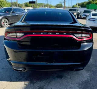 2017 Dodge Charger SE