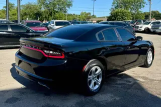 2017 Dodge Charger SE