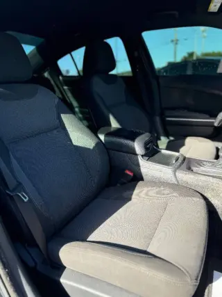2017 Dodge Charger SE