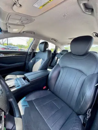 2017 Genesis G80 3.8