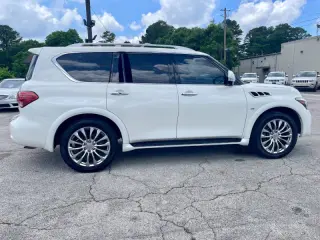 2015 Infiniti QX80