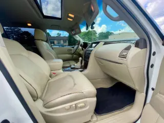 2015 Infiniti QX80