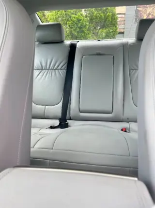 2010 Jaguar XF
