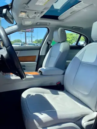 2010 Jaguar XF