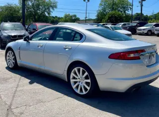 2010 Jaguar XF