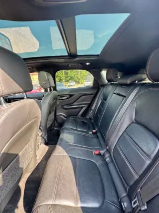 2018 Jaguar F-PACE 35t Prestige