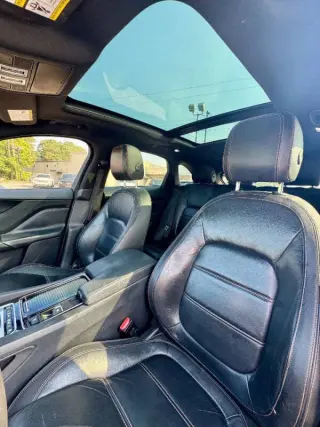2018 Jaguar F-PACE 35t Prestige