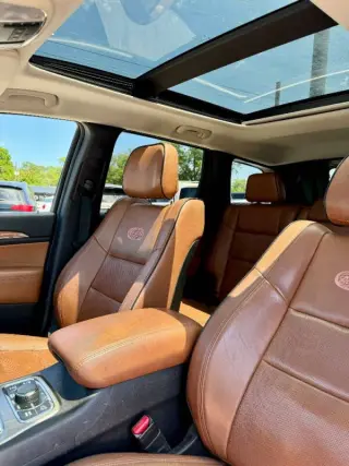 2011 Jeep Grand Cherokee Overland