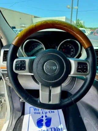 2011 Jeep Grand Cherokee Overland