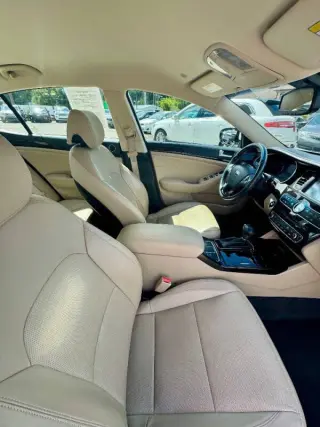 2016 Kia Cadenza