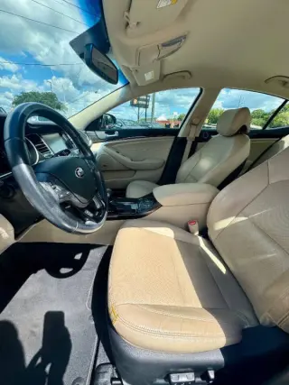2016 Kia Cadenza