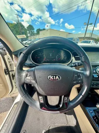 2016 Kia Cadenza