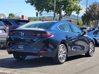 2019  Mazda3 Premium