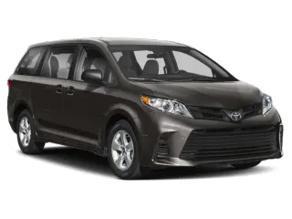 2018 Toyota Sienna SE 8 Passenger