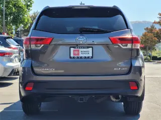 Silver Certified2019 Toyota Highlander XLE