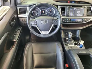 Silver Certified2019 Toyota Highlander XLE