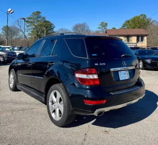 2009 Mercedes-Benz M-Class ML 320 BlueTEC