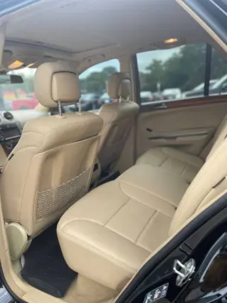 2009 Mercedes-Benz M-Class ML 320 BlueTEC