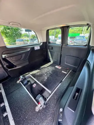 2017 Mercedes-Benz Metris Passenger