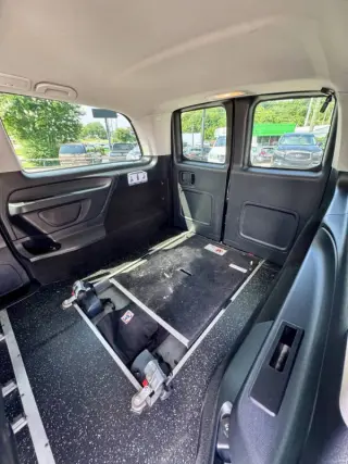 2017 Mercedes-Benz Metris Passenger