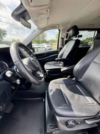 2017 Mercedes-Benz Metris Passenger