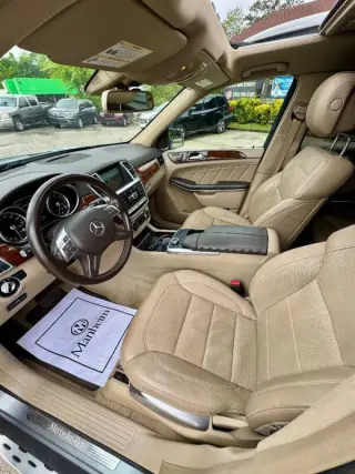 2016 Mercedes-Benz GL-Class GL 550 4MATIC