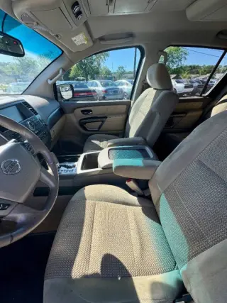 2015 Nissan Armada SV
