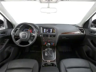 2010 Audi Q5 quattro