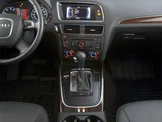 2010 Audi Q5 quattro