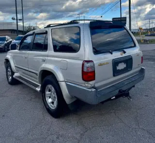 2000 Toyota 4Runner SR5
