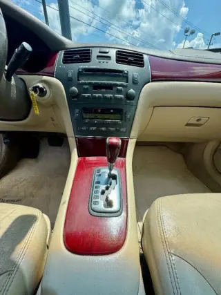 2004 Lexus ES 330