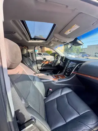 2016 Cadillac Escalade Luxury Collection