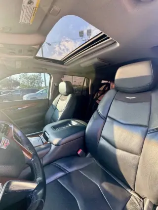 2016 Cadillac Escalade Luxury Collection