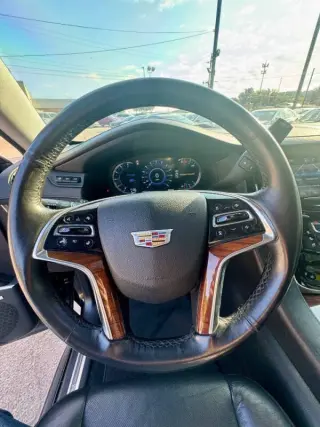 2016 Cadillac Escalade Luxury Collection