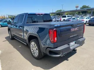 GMC Sierra 1500 2021 4x4 Denali 4dr Crew Cab 5.8 ft. SB