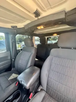 2012 Jeep Wrangler Unlimited Sahara