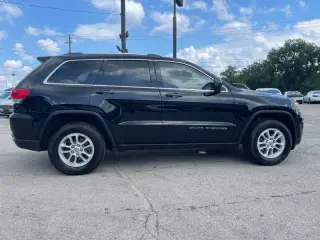 2018 Jeep Grand Cherokee Laredo E
