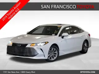 2019 Toyota Avalon Hybrid XLE Plus