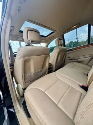 2009 Mercedes-Benz M-Class ML 320 BlueTEC