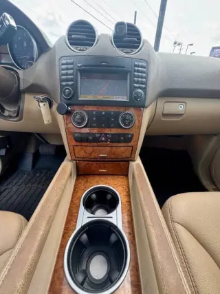 2009 Mercedes-Benz M-Class ML 320 BlueTEC