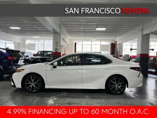 2023 Toyota Camry SE