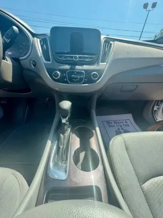 2022 Chevrolet Malibu LS