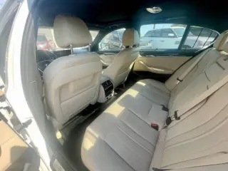 2017 BMW 5 Series 530i