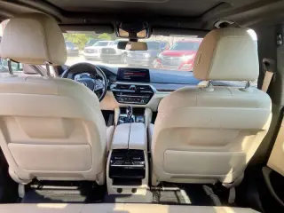 2017 BMW 5 Series 530i