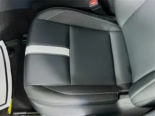 Toyota Camry 2025 SE 4dr Sedan