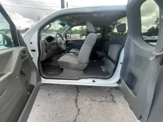 2016 Nissan Frontier S