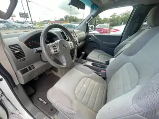 2016 Nissan Frontier S