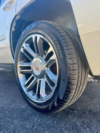 2013 Cadillac Escalade Premium
